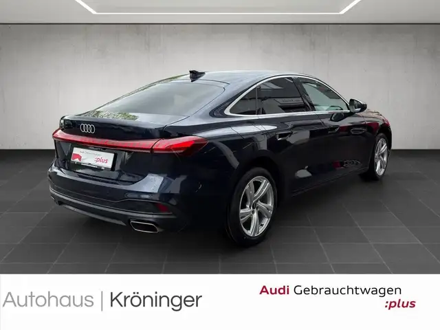 Audi A5 view 2