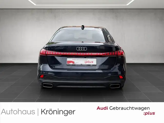 Audi A5 view 6