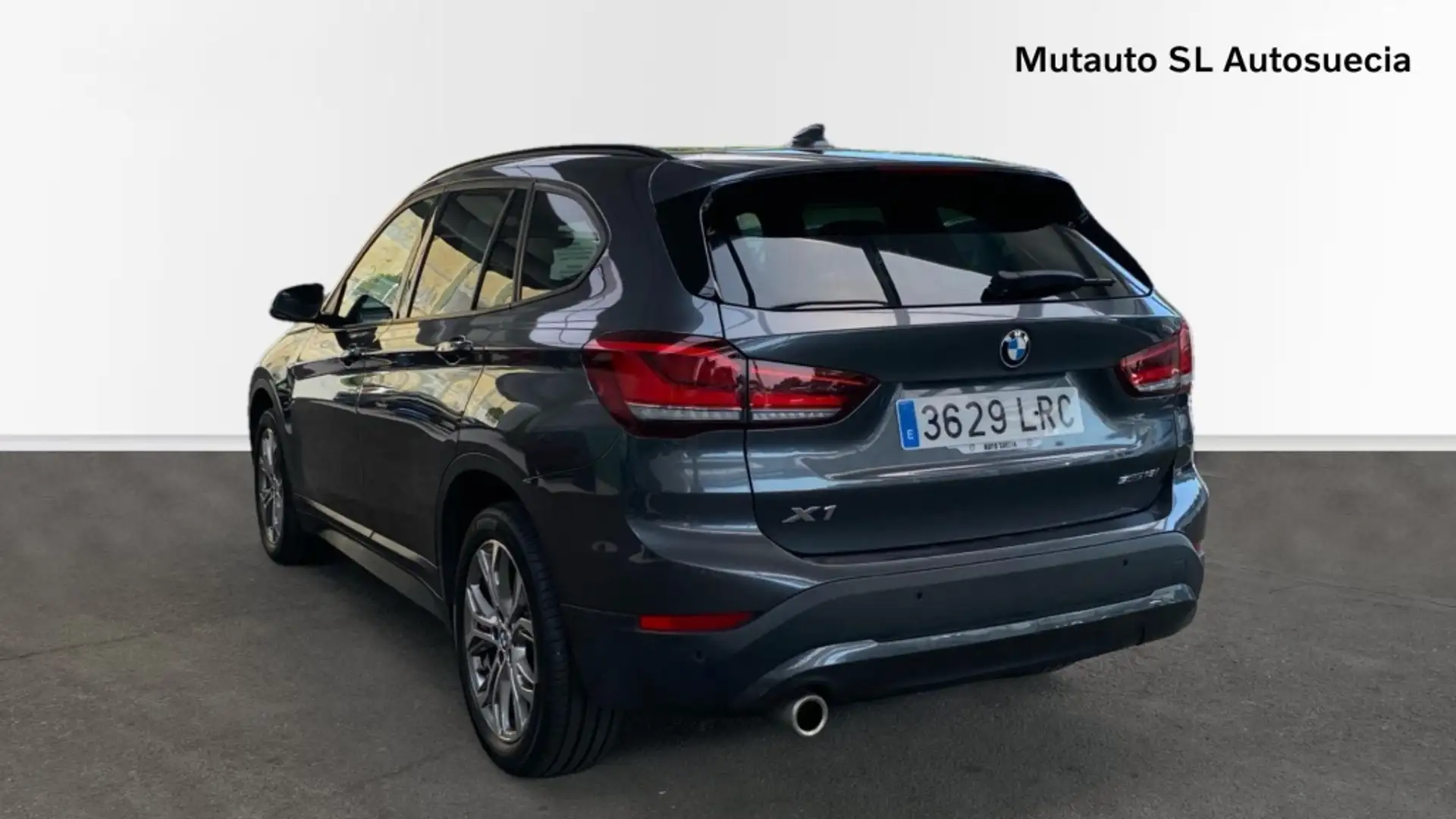 BMW X1 sDrive 18i Grigio - 2