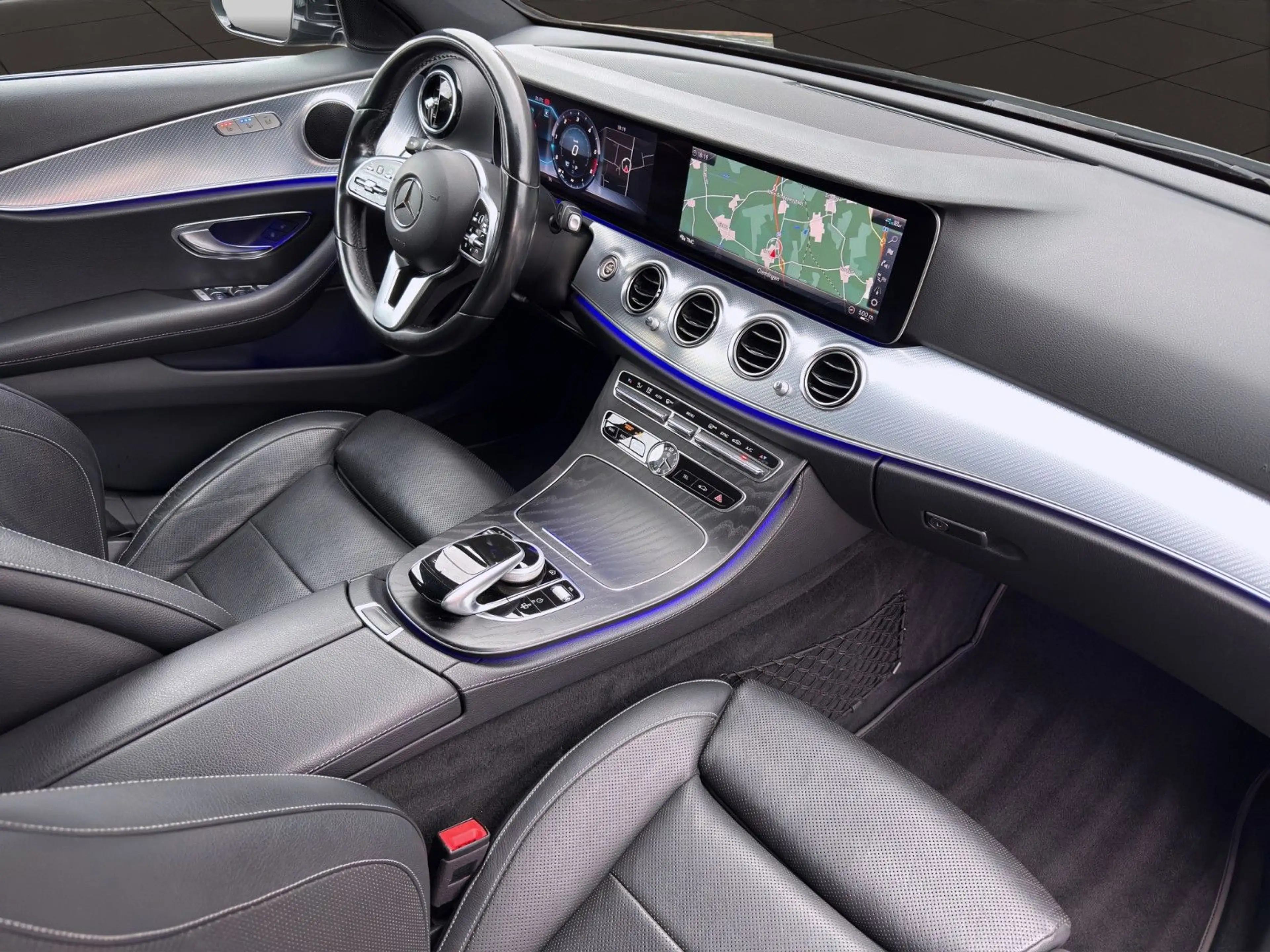 Mercedes-Benz E 400 d 4Matic eGSD MULTIB WIDESCREEN AHK KEYLESS — photo 14