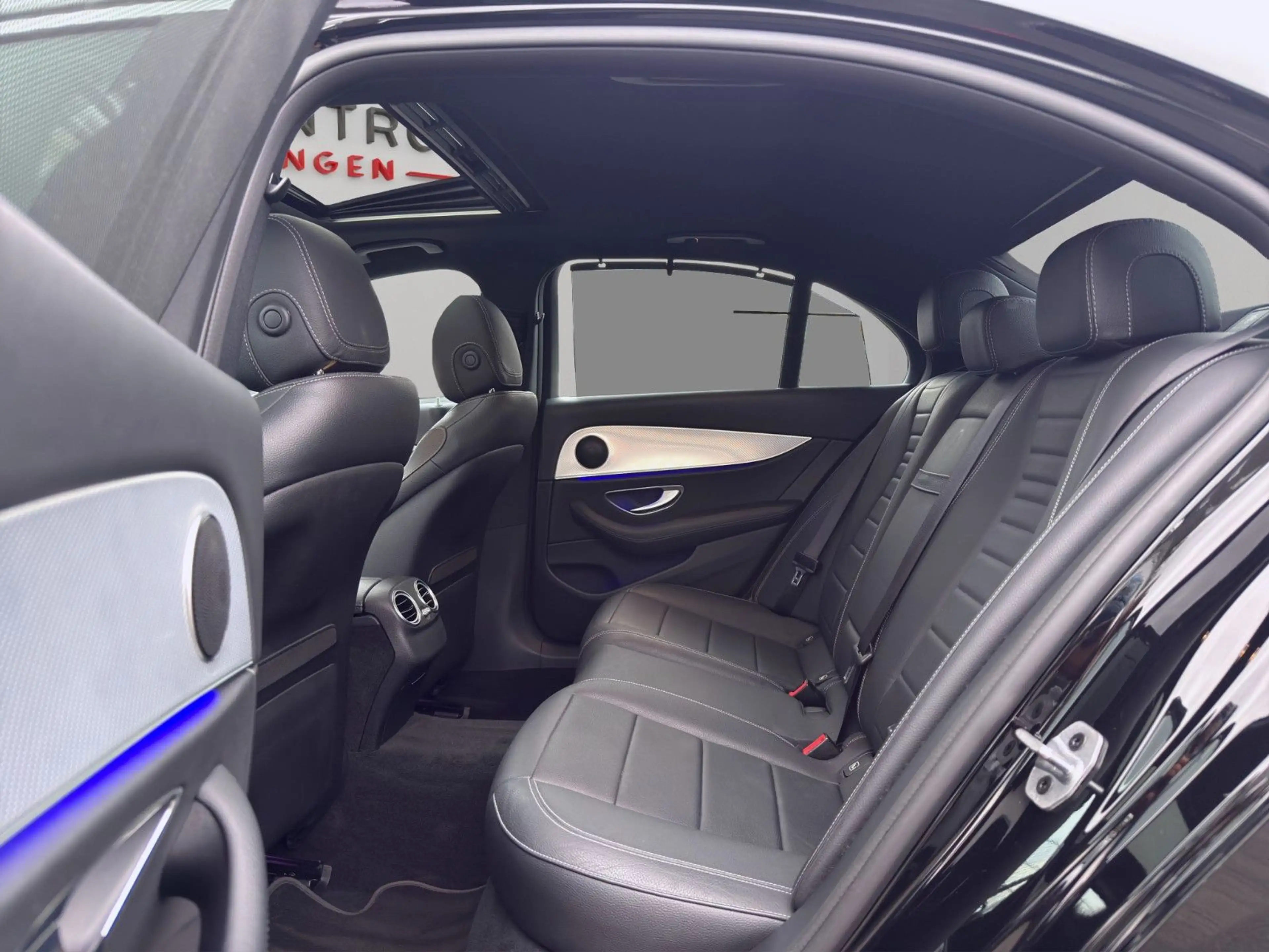 Mercedes-Benz E 400 d 4Matic eGSD MULTIB WIDESCREEN AHK KEYLESS — photo 10