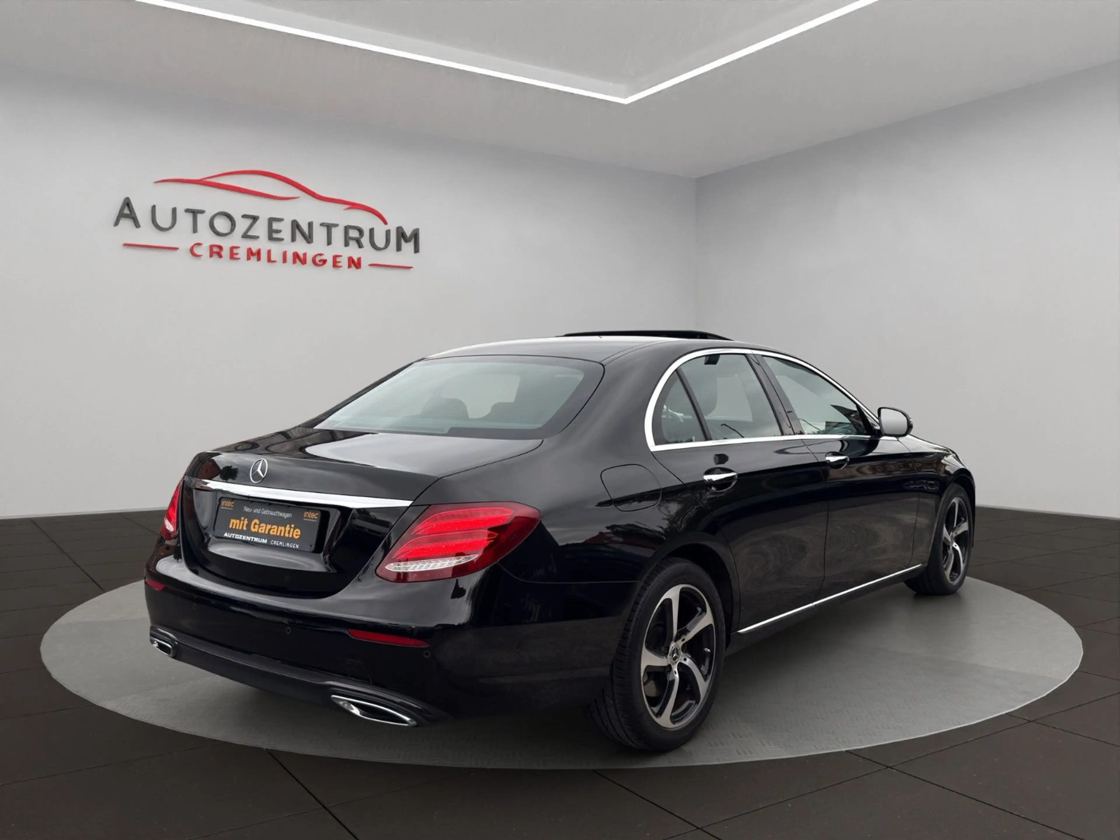 Mercedes-Benz E 400 d 4Matic eGSD MULTIB WIDESCREEN AHK KEYLESS — photo 5