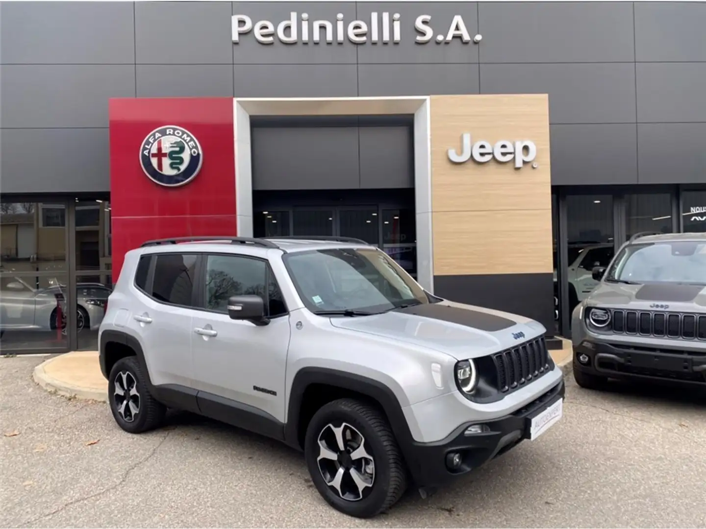 Jeep Renegade Renegade 1.3 GSE T4 240 ch PHEV AT6 4xe eAWD - 1