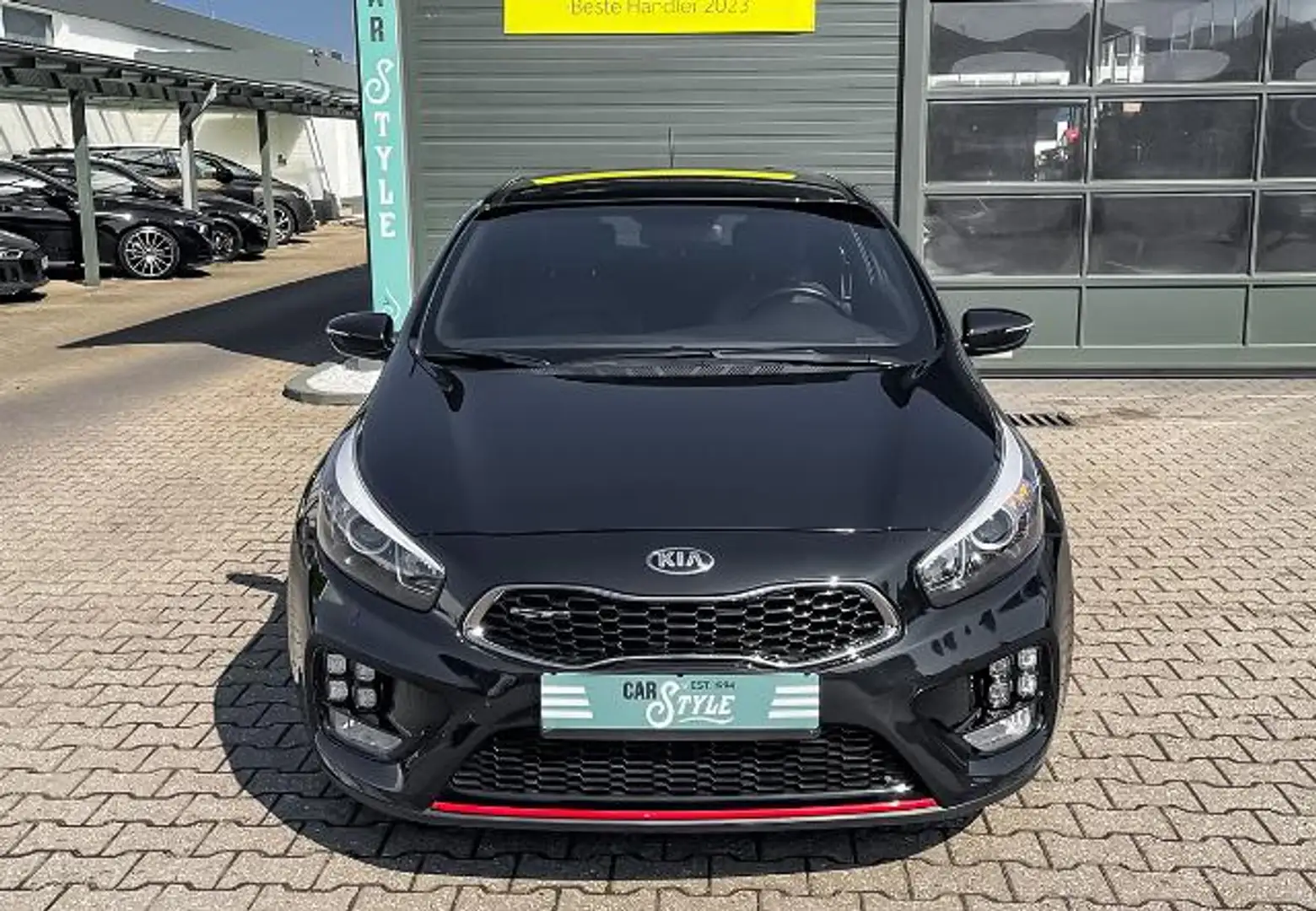 Kia ProCeed / pro_cee'd GT-Challenge 1.6 T-GDI Schwarz - 2