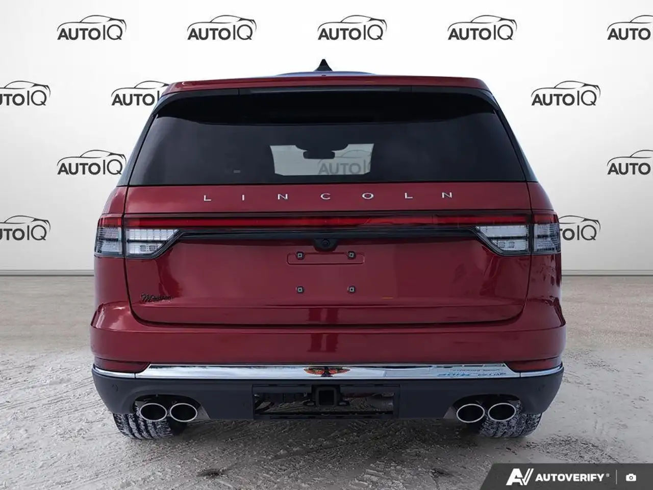 Lincoln Aviator снимка Lincoln Aviator