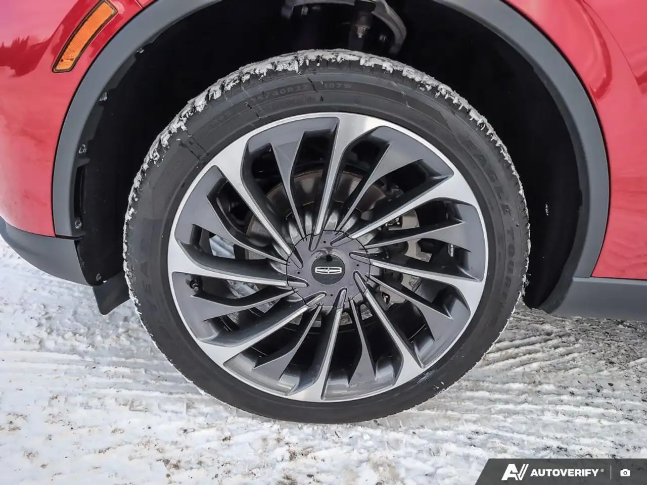 Lincoln Aviator снимка Lincoln Aviator