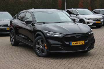 RWD 75 kWh / Trekhaak / 360Camera / Leder / 18'' /