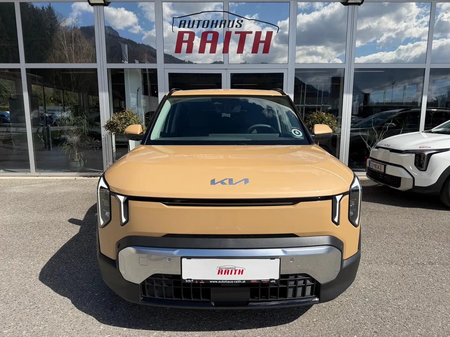 Kia EV2 5S Earth Pak.1 u. Pak.2 42,2KWh Beige - 2