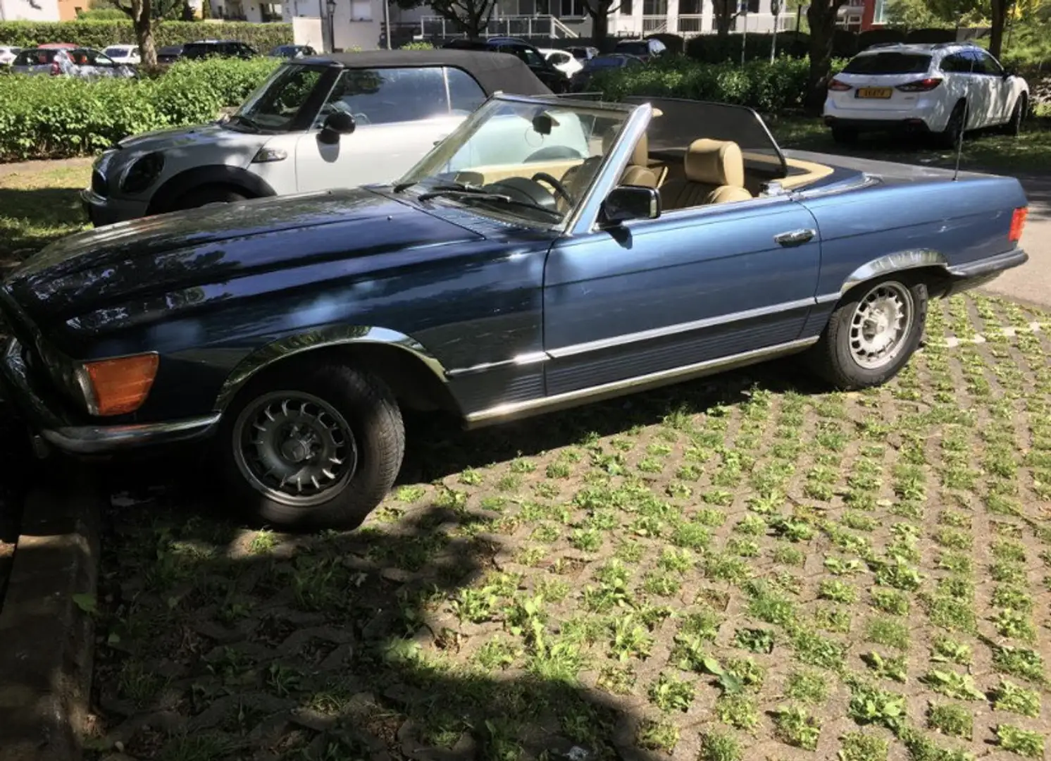 Mercedes-Benz SL 280 - 1