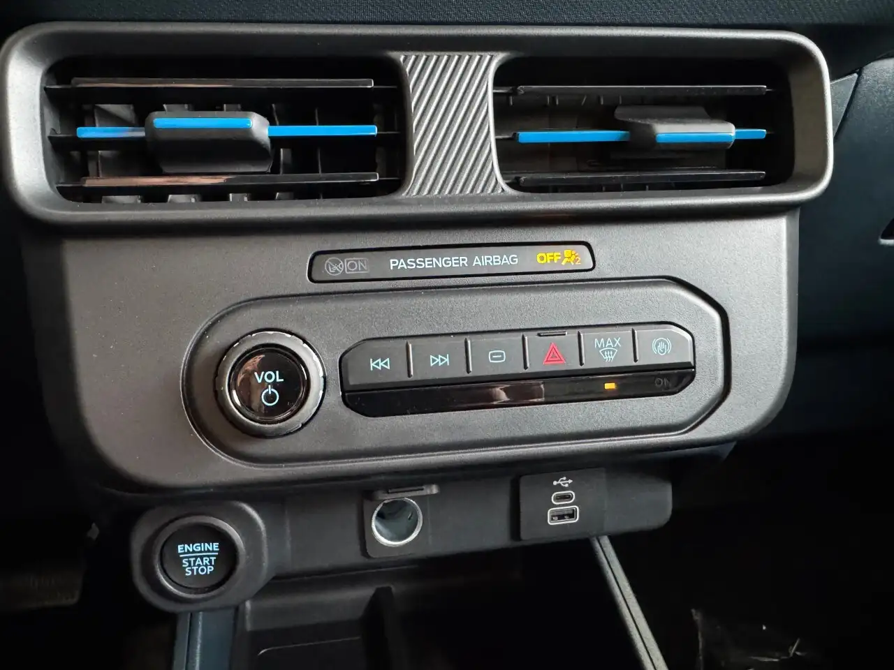 Ford Maverick снимка Ford Maverick