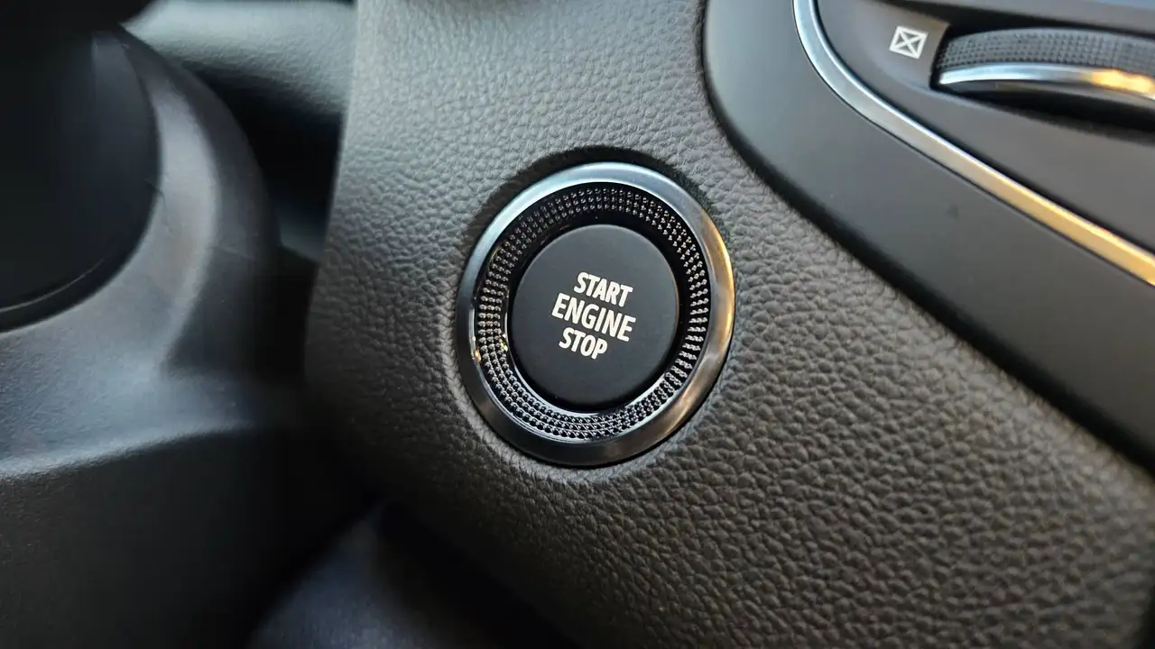 Renault Megane Berline — photo 6