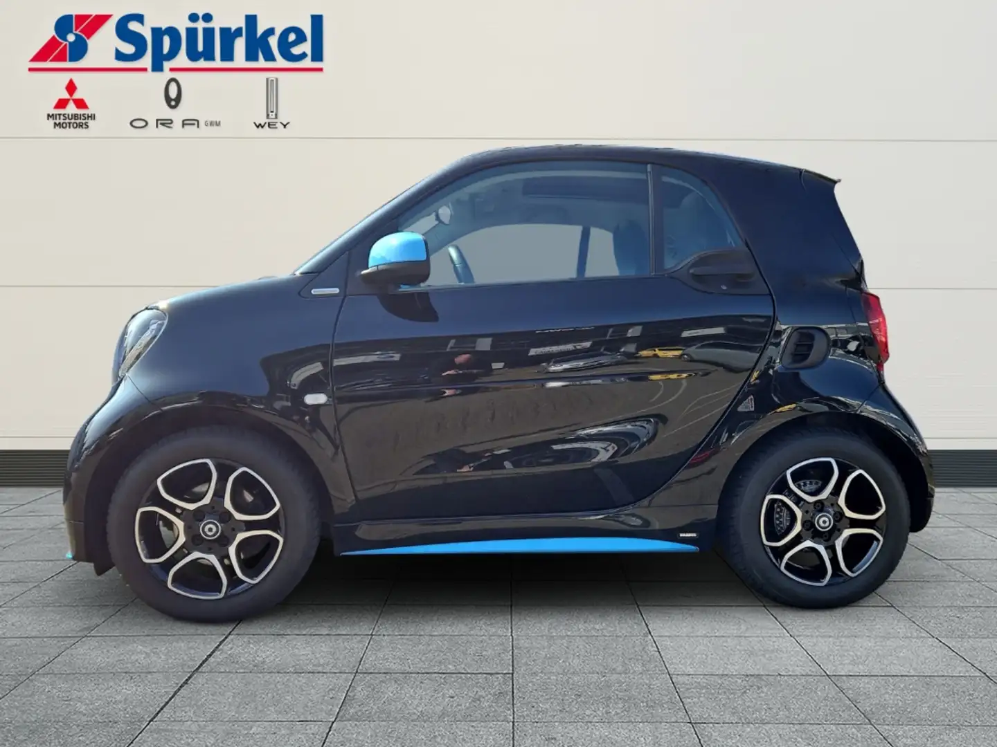smart forTwo coupe Basis 52kW 1.0, Sitzheizung, Bluetooth Schwarz - 2