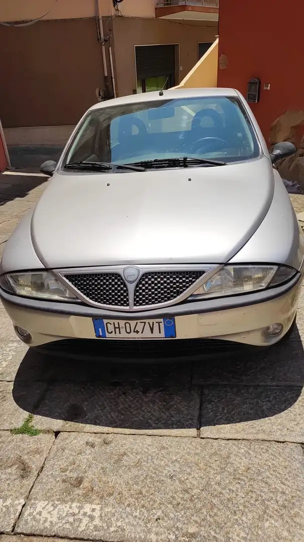Lancia Y 1.2 8v LS Gri - 1