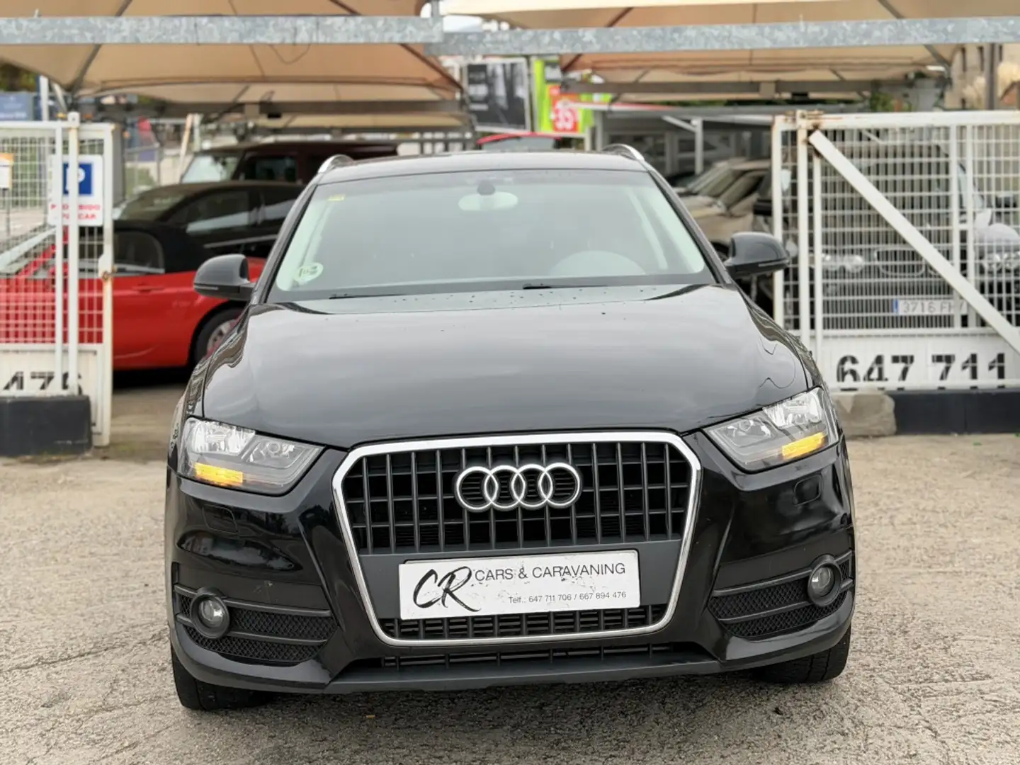 Audi Q3 2.0TDI Ambiente Noir - 2