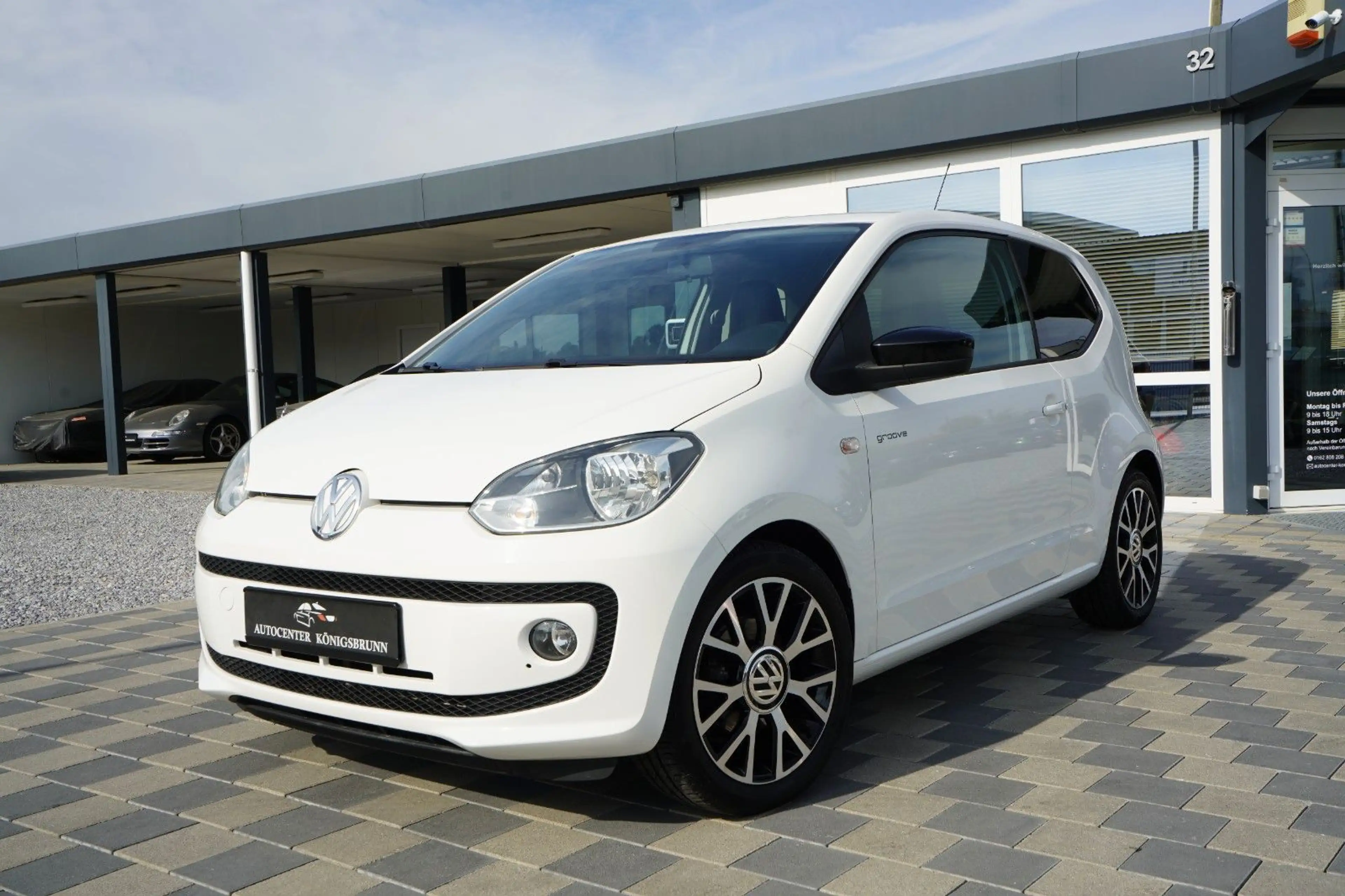 Volkswagen up! groove up!*2.Hand*Sitzheizung*Klima*Fender Sound