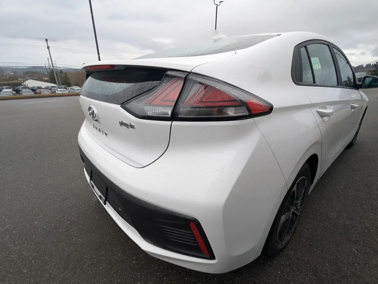 Hyundai IONIQ снимка Hyundai IONIQ