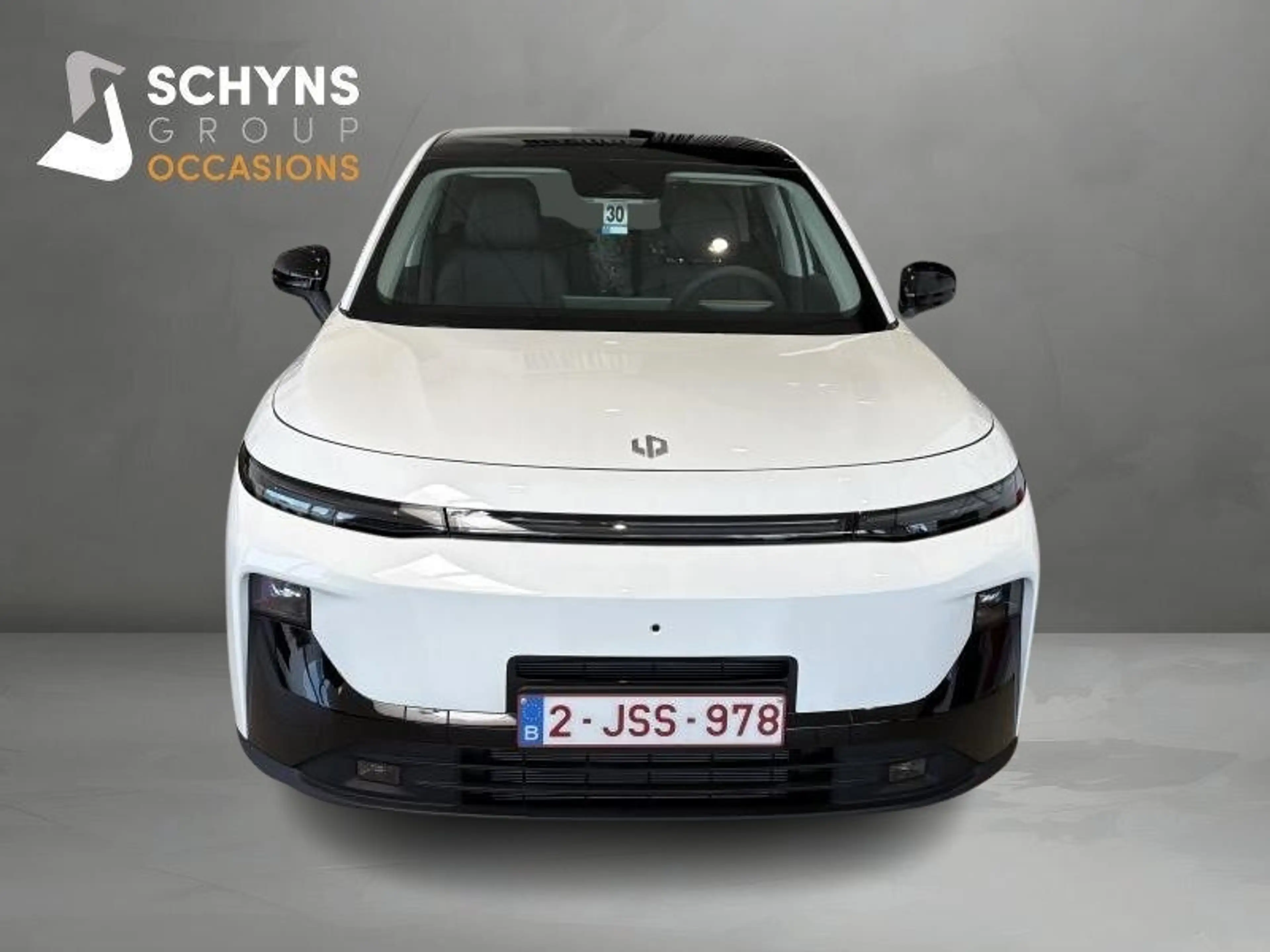 Leapmotor B10 DESIGN HYBRID — photo 2
