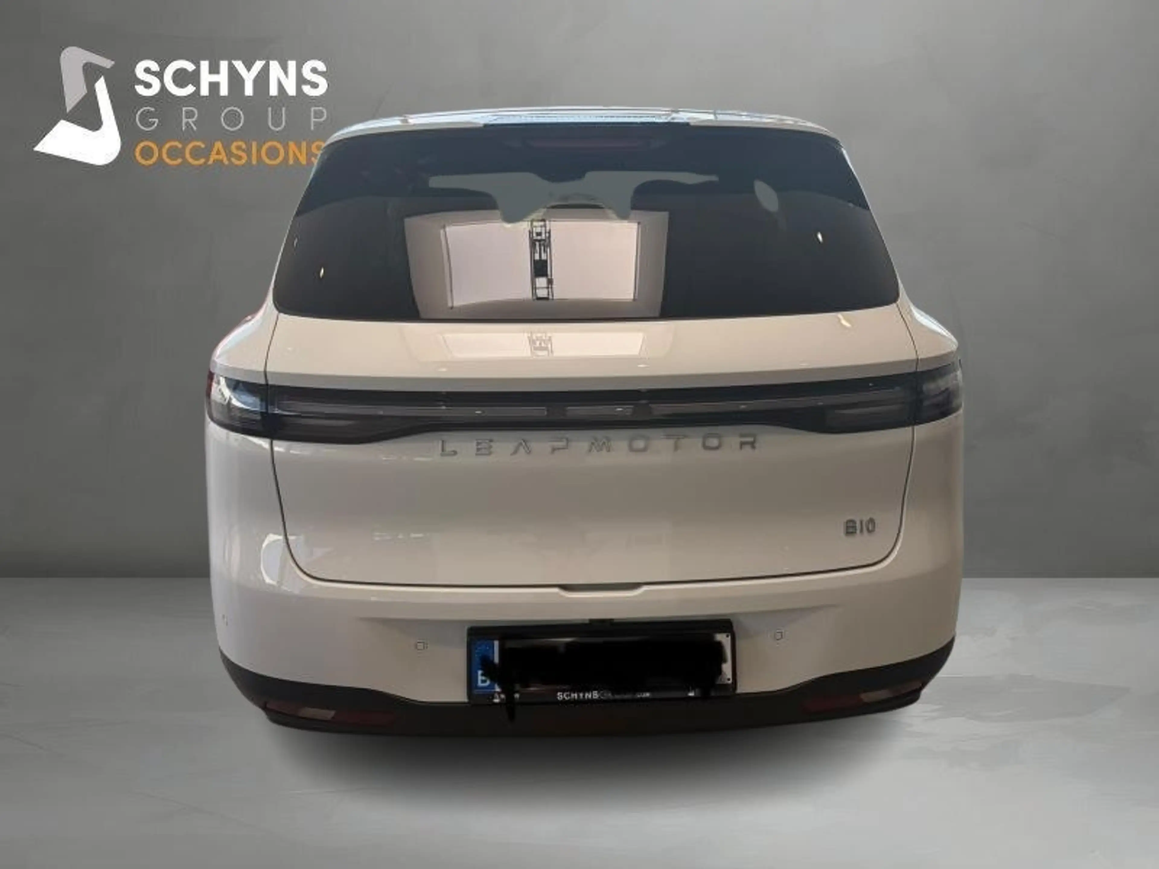 Leapmotor B10 DESIGN HYBRID — photo 4