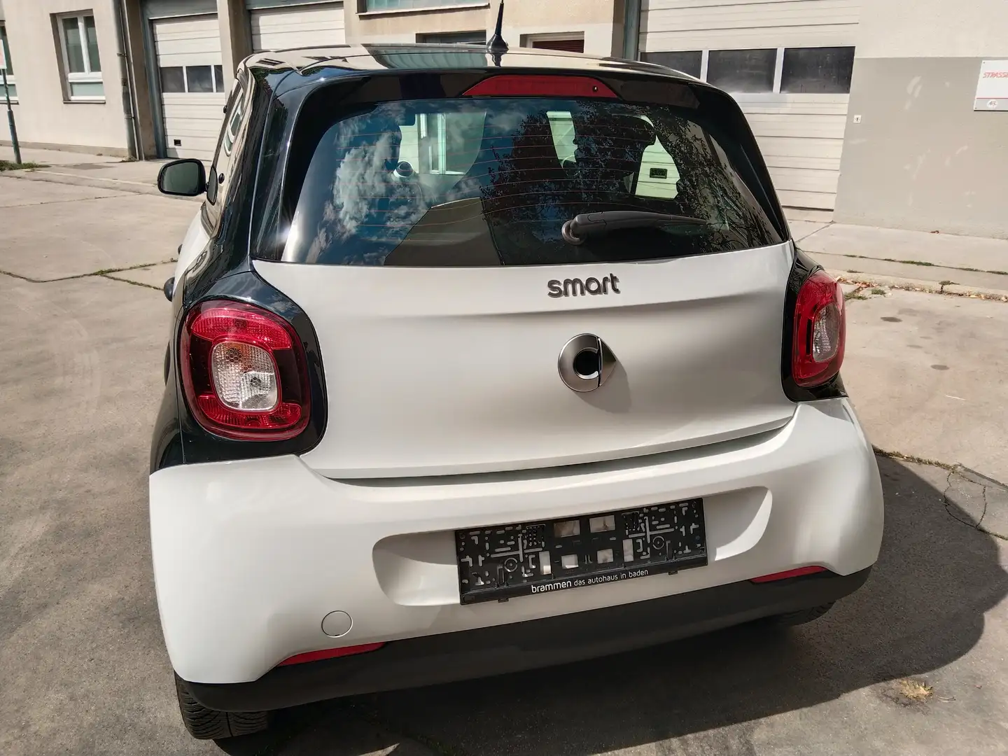 smart forFour smart forfour Passion twinamic Aut. Passion Weiß - 2