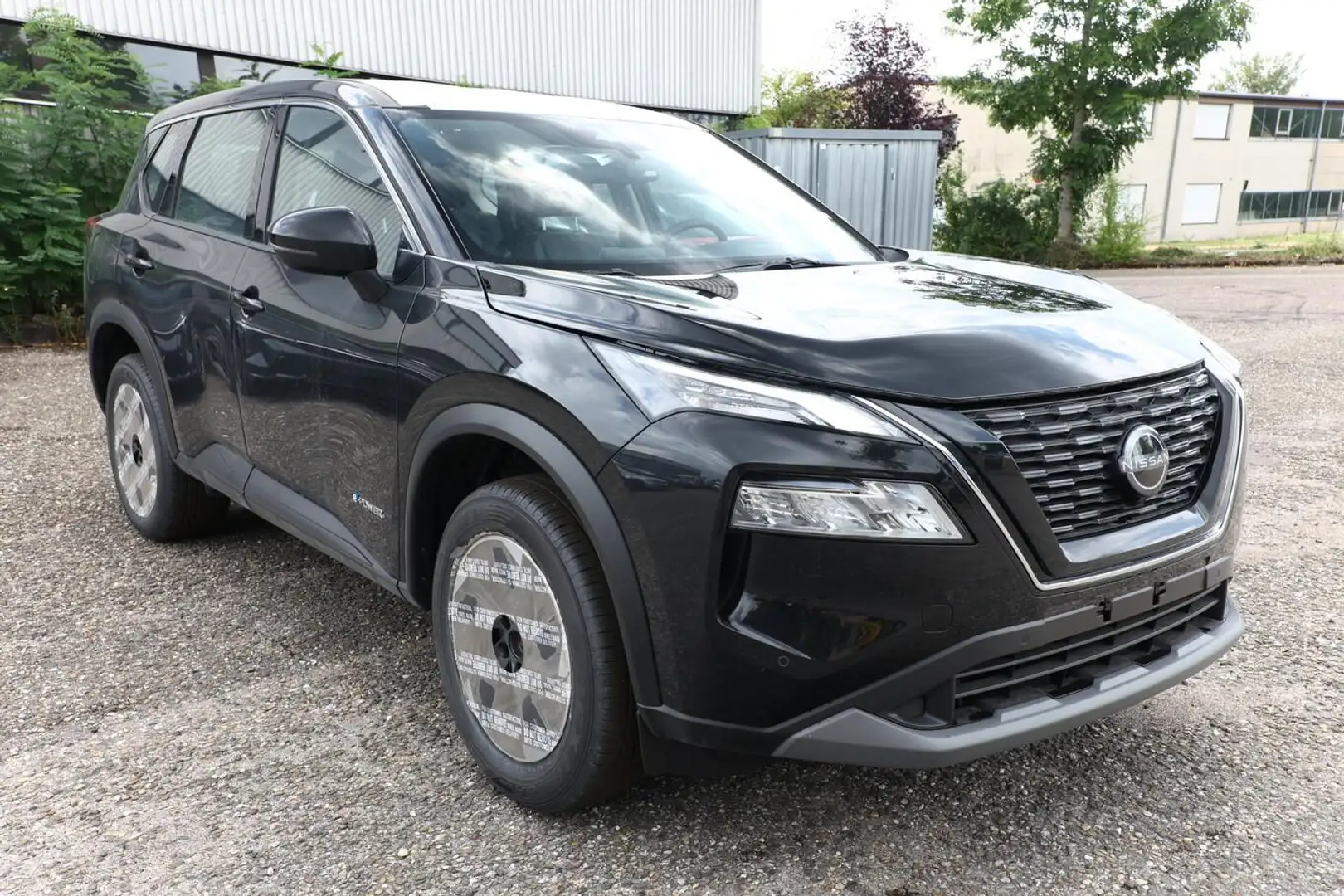 Nissan X-Trail Acenta e-4ORCE 4xSHZ LED ACC CarPlay 116 kW (15... Schwarz - 2