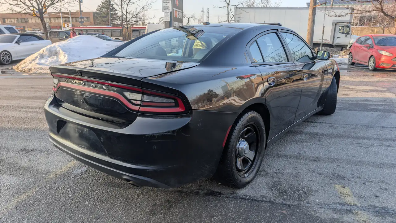 Dodge Charger снимка Dodge Charger