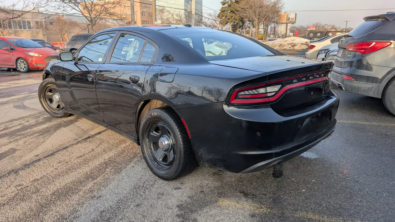 Dodge Charger снимка Dodge Charger