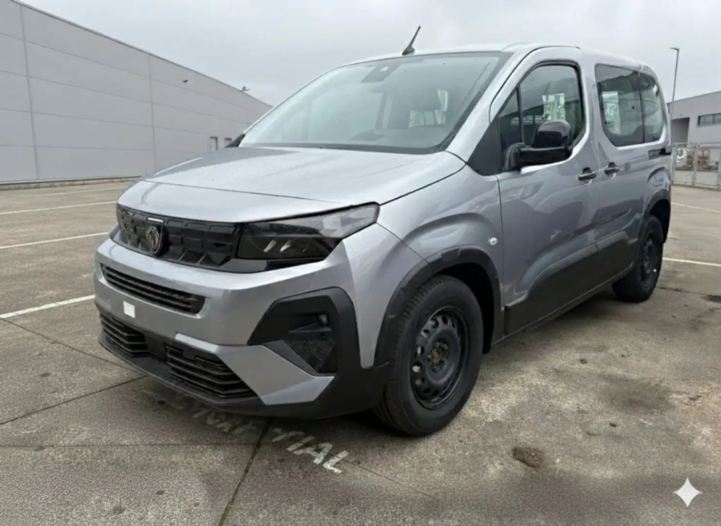 Peugeot Rifter 1.5 BLUEHDI 73KW ALLURE STANDARD 100CV 4P Grau - 1