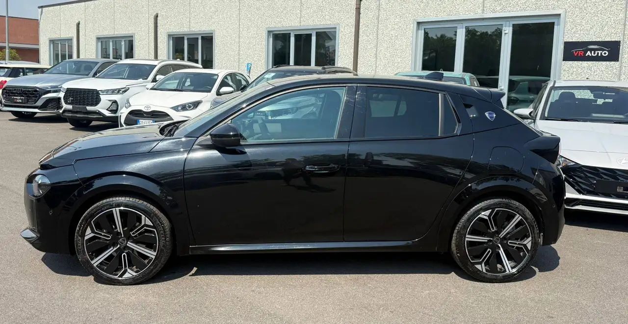 Lancia Ypsilon 2025