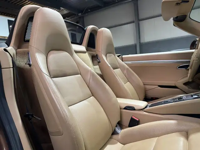 Porsche Boxster view 20
