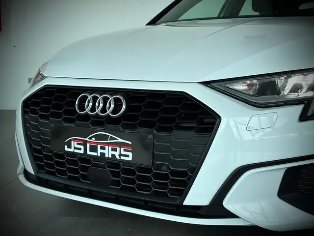 Audi A3 view 7