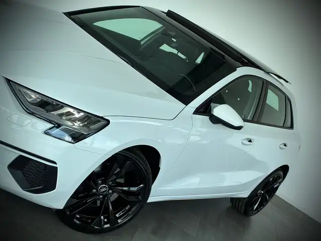 Audi A3 view 3
