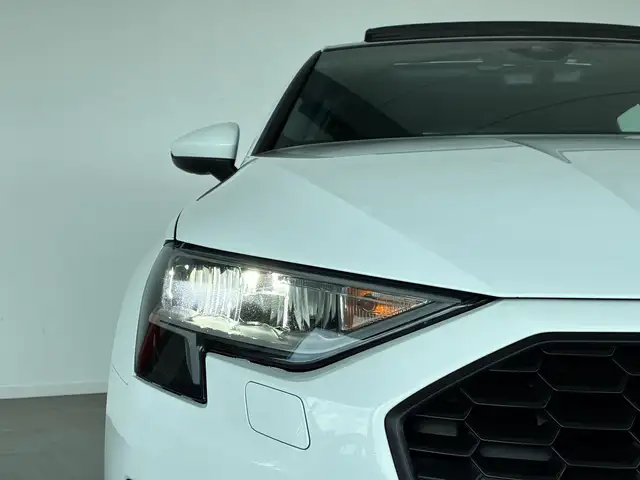 Audi A3 view 8