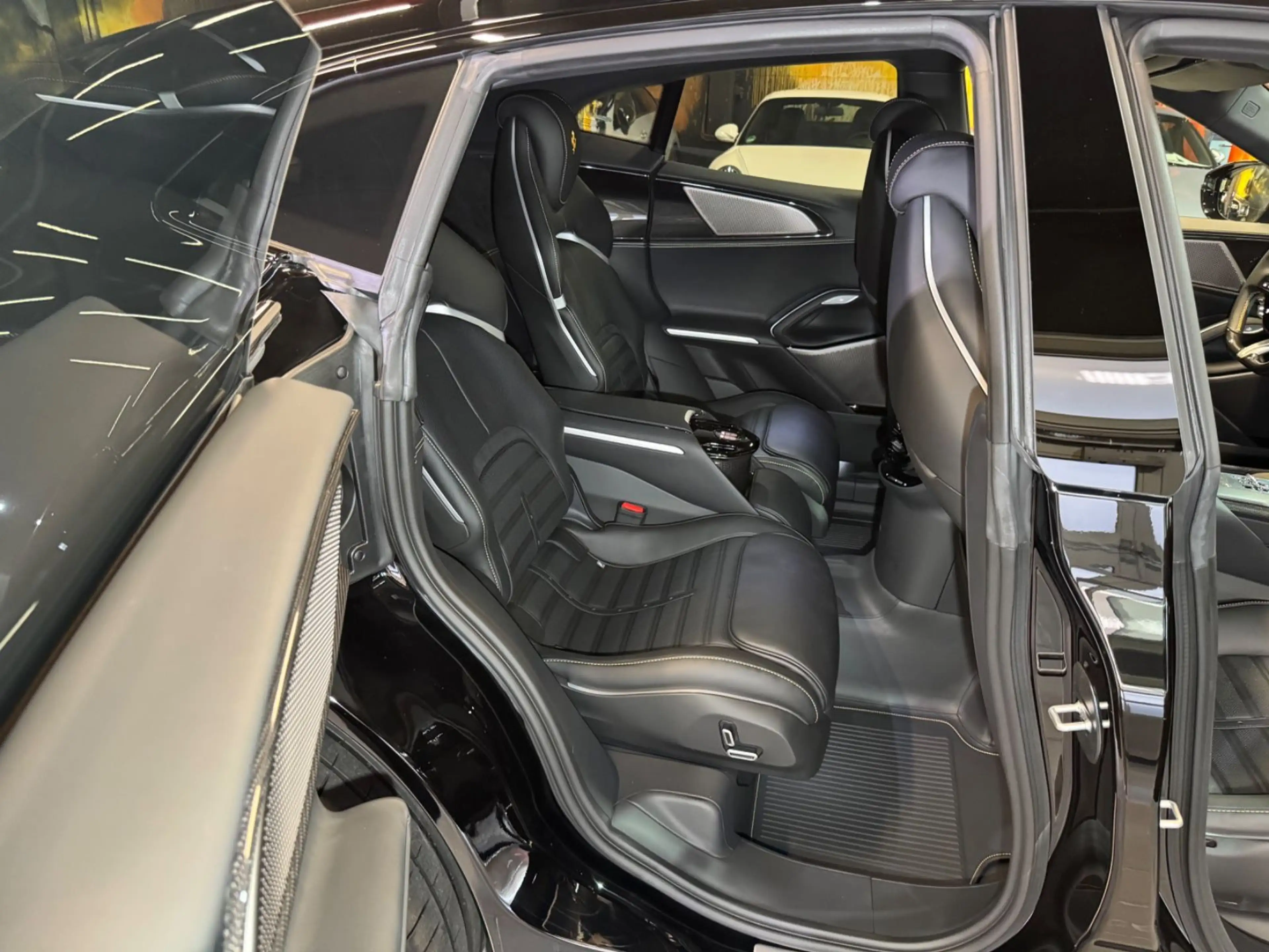 Ferrari Purosangue PANORAMA~LIFT~CARBON~MASSAGE~360 — photo 12