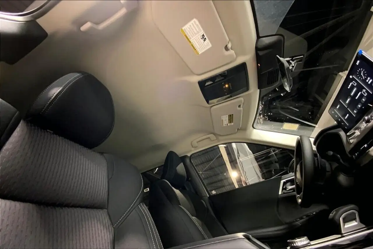Mitsubishi Outlander снимка Mitsubishi Outlander