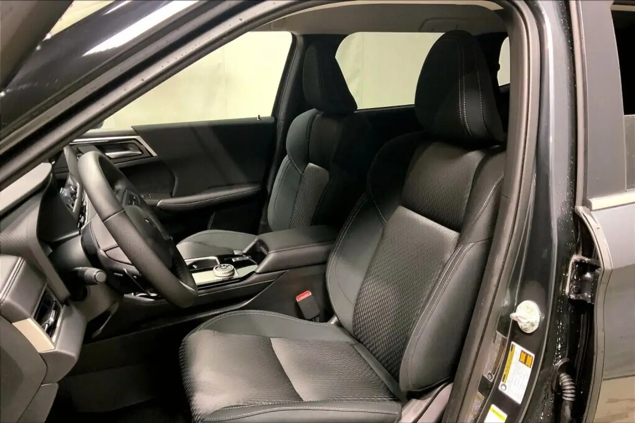 Mitsubishi Outlander снимка Mitsubishi Outlander