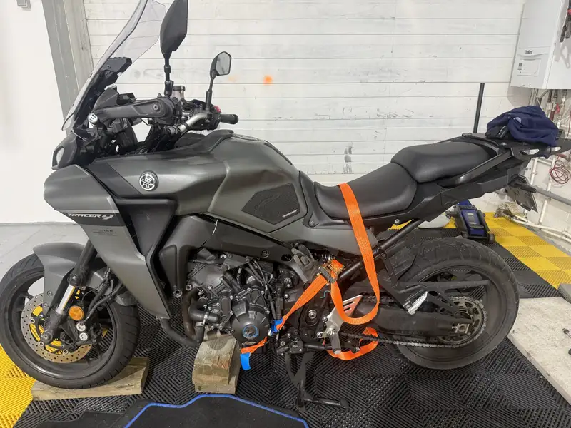 Yamaha TRACER 9 - foto 4