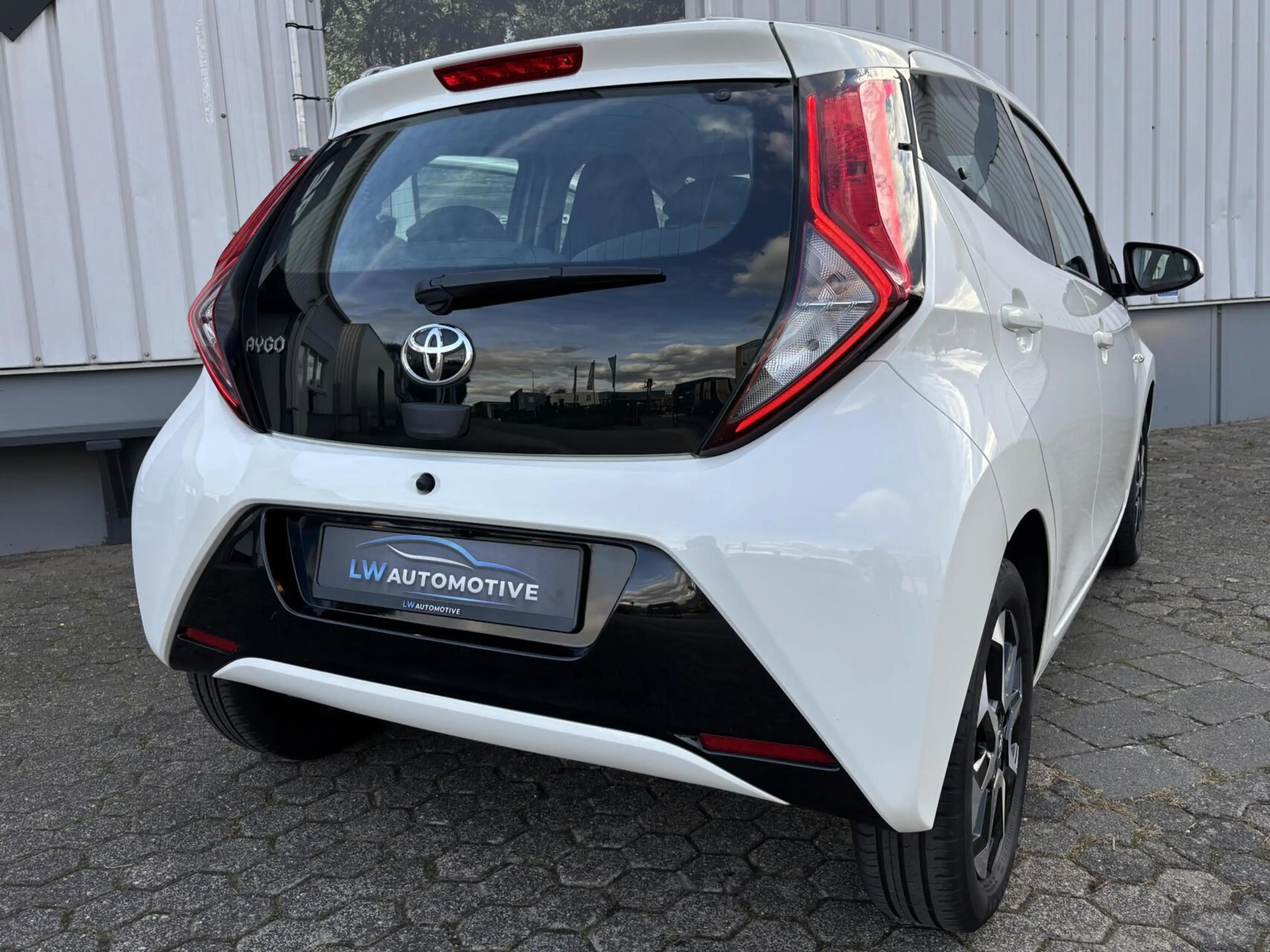 Toyota Aygo 1.0 VVT-i x-cite | Camera | Carplay | 15 inch velg — photo 23