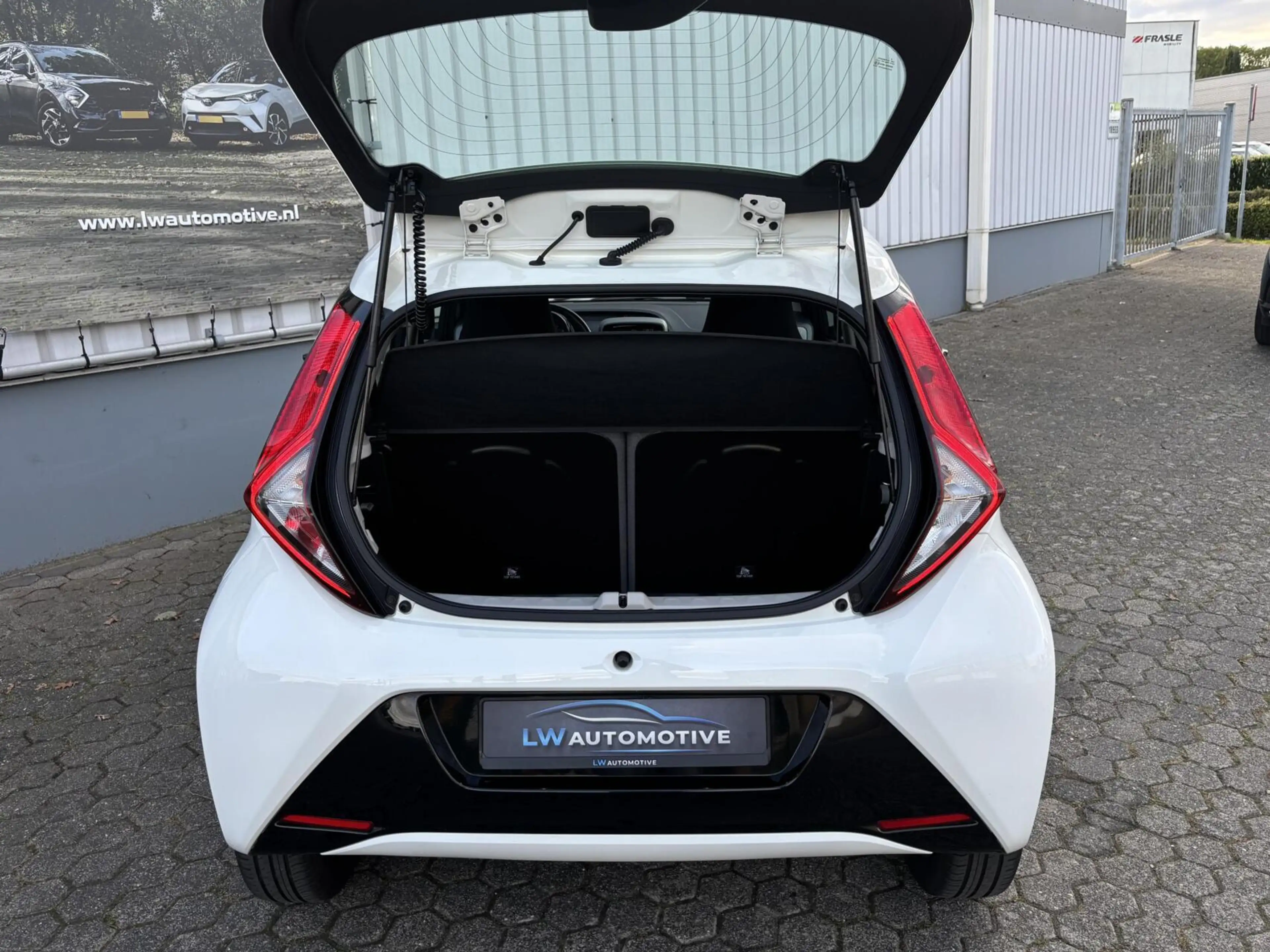 Toyota Aygo 1.0 VVT-i x-cite | Camera | Carplay | 15 inch velg — photo 24