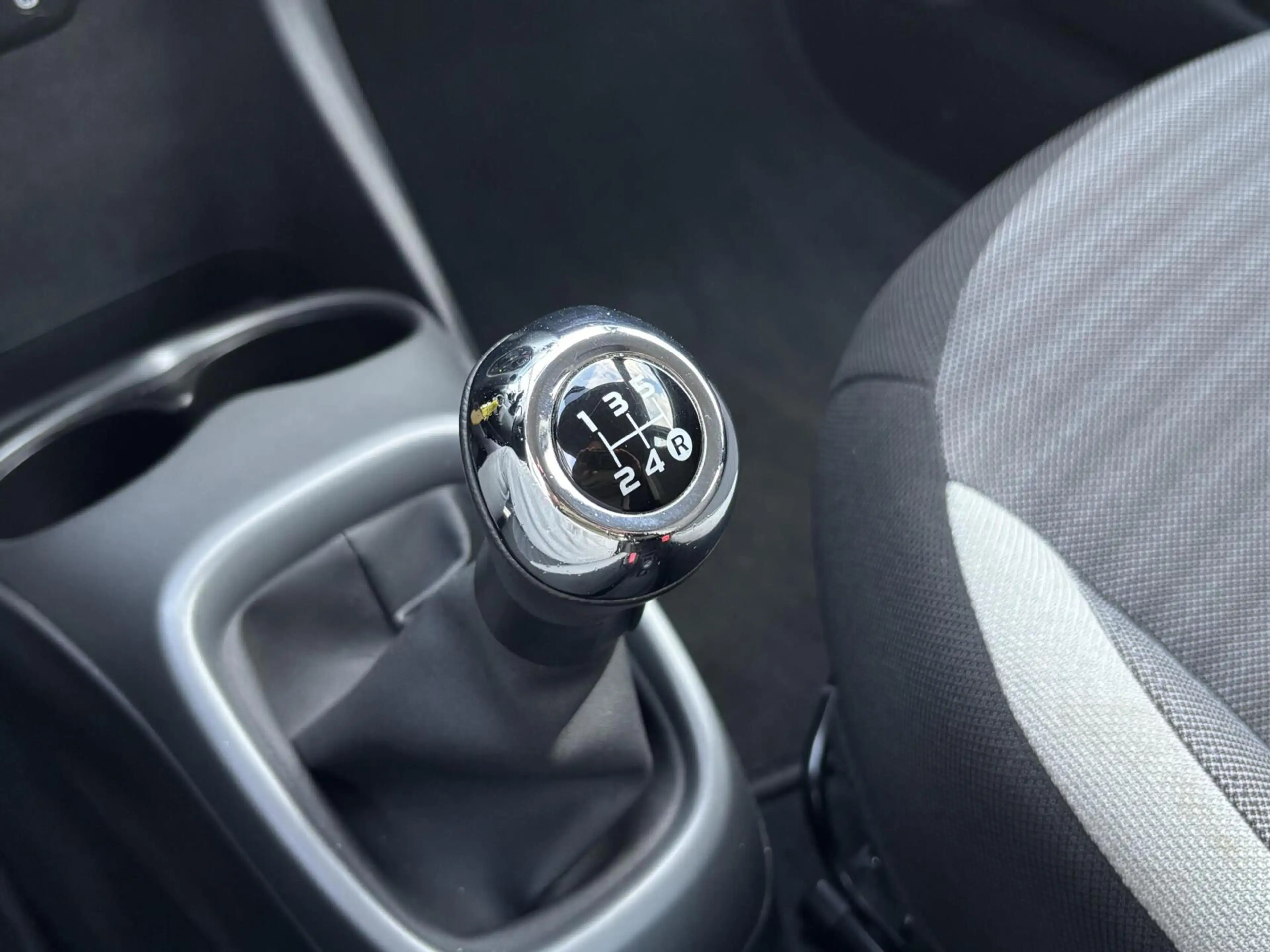 Toyota Aygo 1.0 VVT-i x-cite | Camera | Carplay | 15 inch velg — photo 19