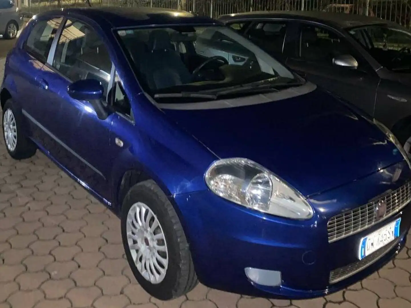 Fiat Grande Punto Grande Punto 3p 1.4 natural power Actual 75cv Bleu - 1