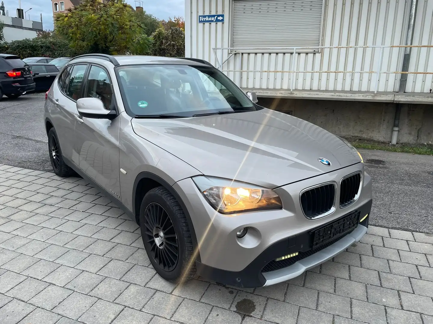 BMW X1 X1 Diesel sDrive20d*Klimaauto.*SHZ.*Tempomat.* Bronze - 2