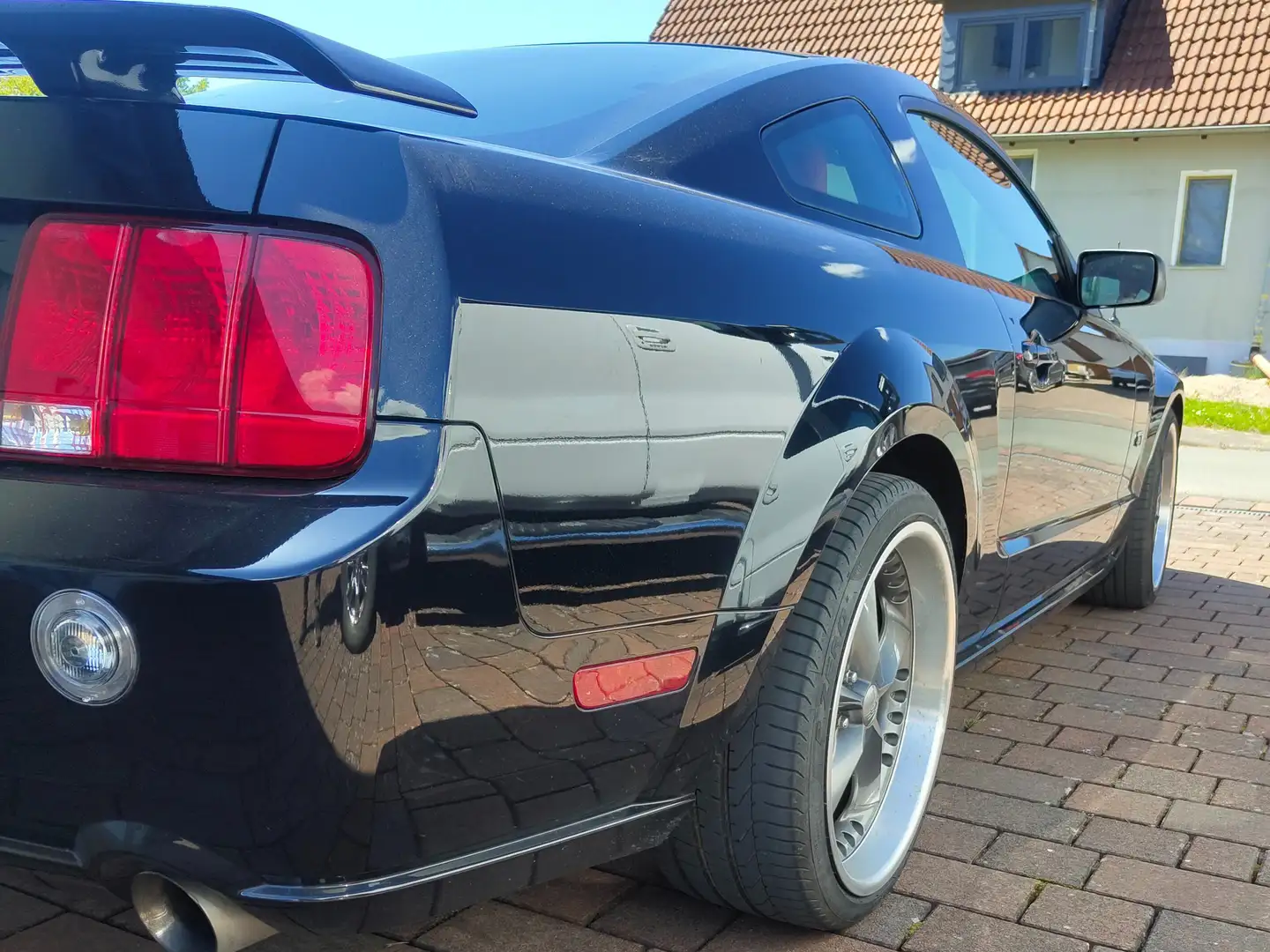 Ford Mustang 4.6 GT V8 Clean Carfax Noir - 2