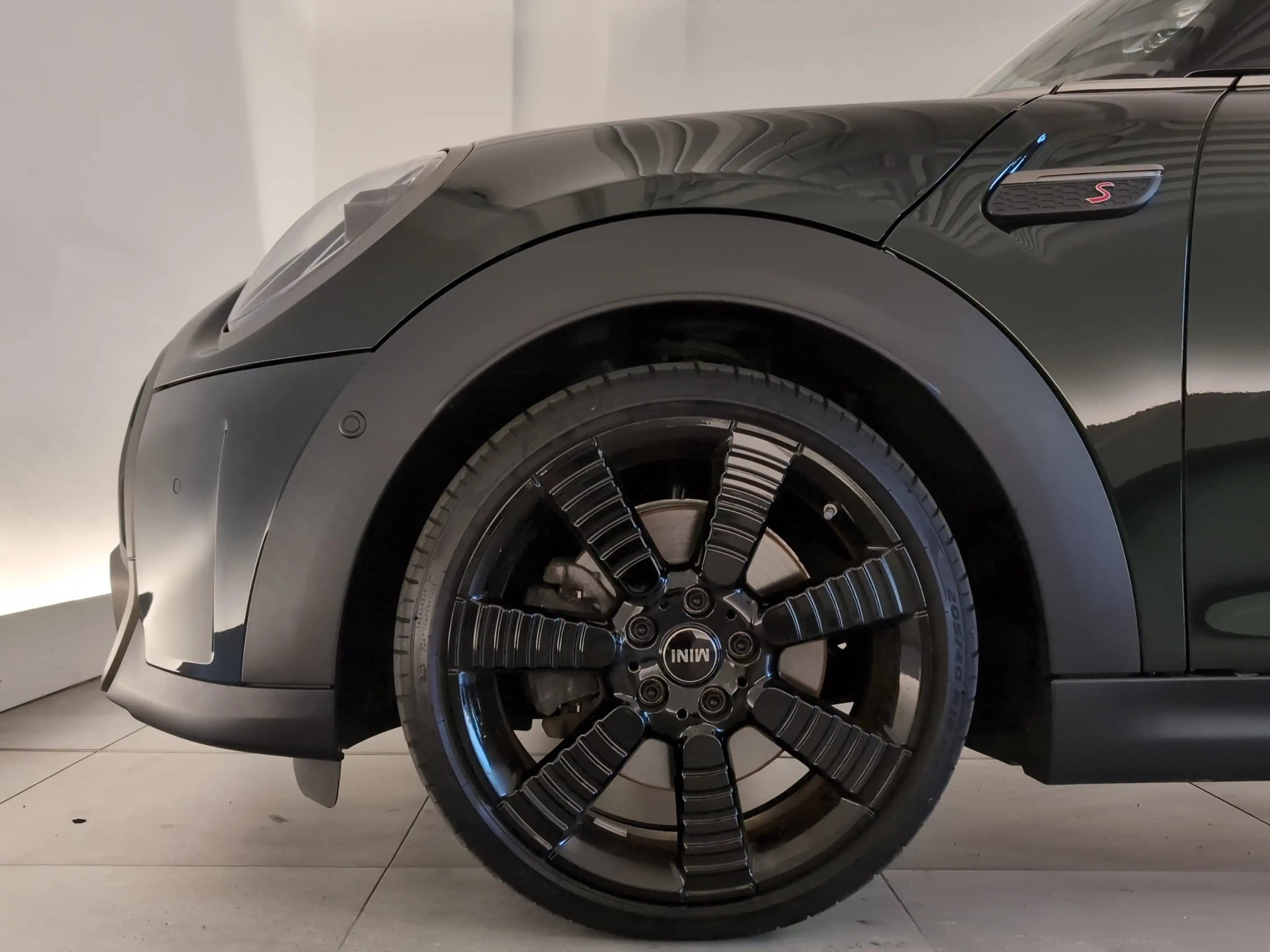 MINI Cooper S Cabrio Resolute Edition Navi/LED/HuD — photo 11