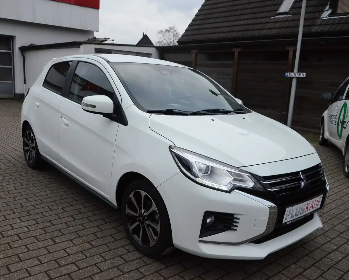 Mitsubishi Space Star TOP 1.2 CVT/mit Gasanlage Beyaz - 1