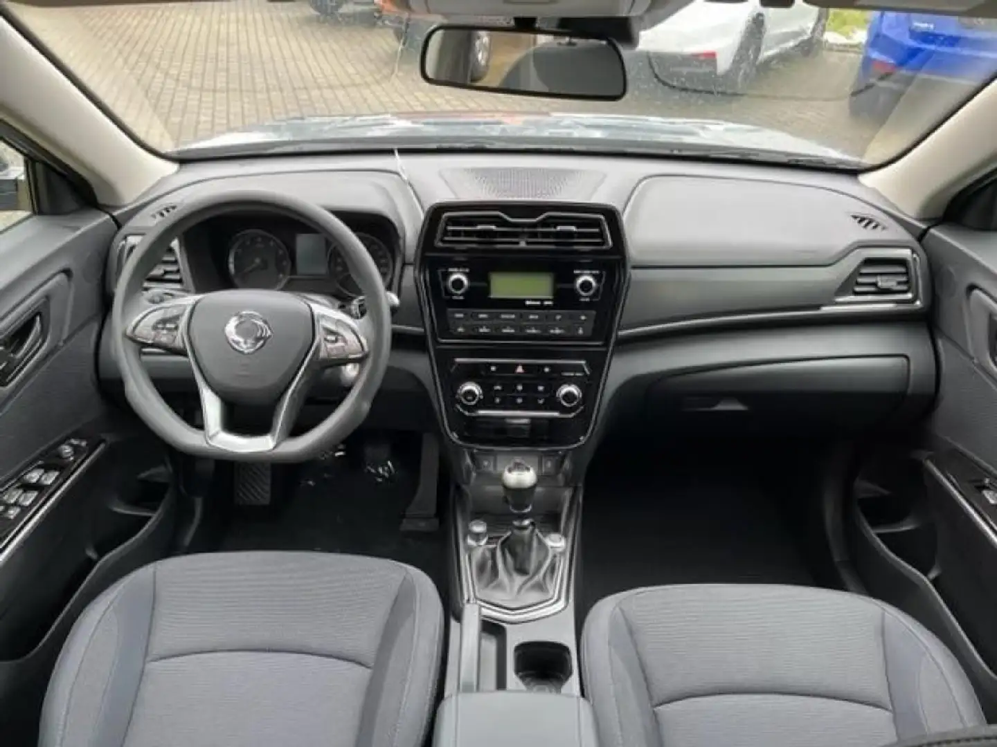 SsangYong Tivoli 1.5 GDI Turbo 2WD Comfort Grigio - 1