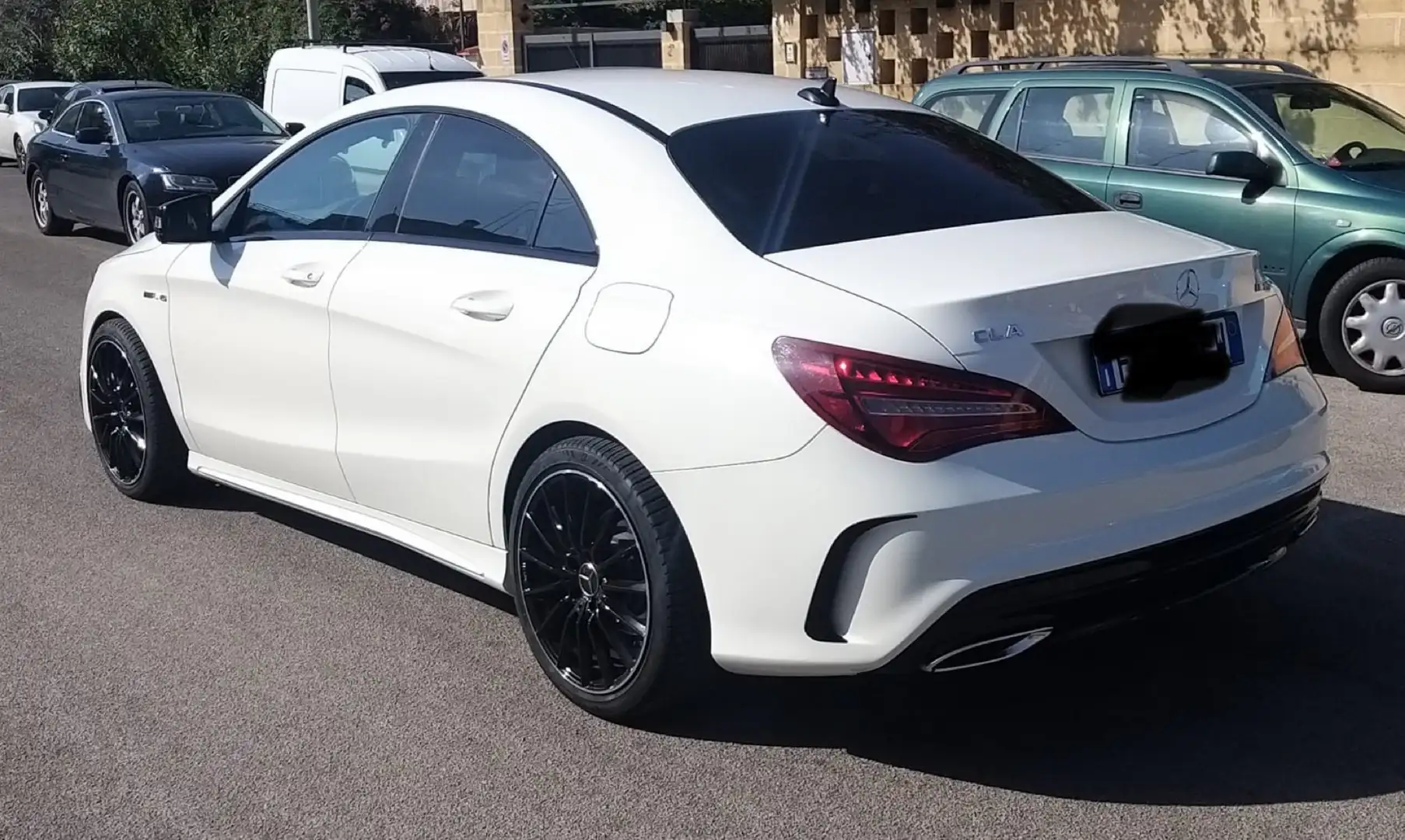 Mercedes-Benz CLA 180 cdi Premium Bianco - 1