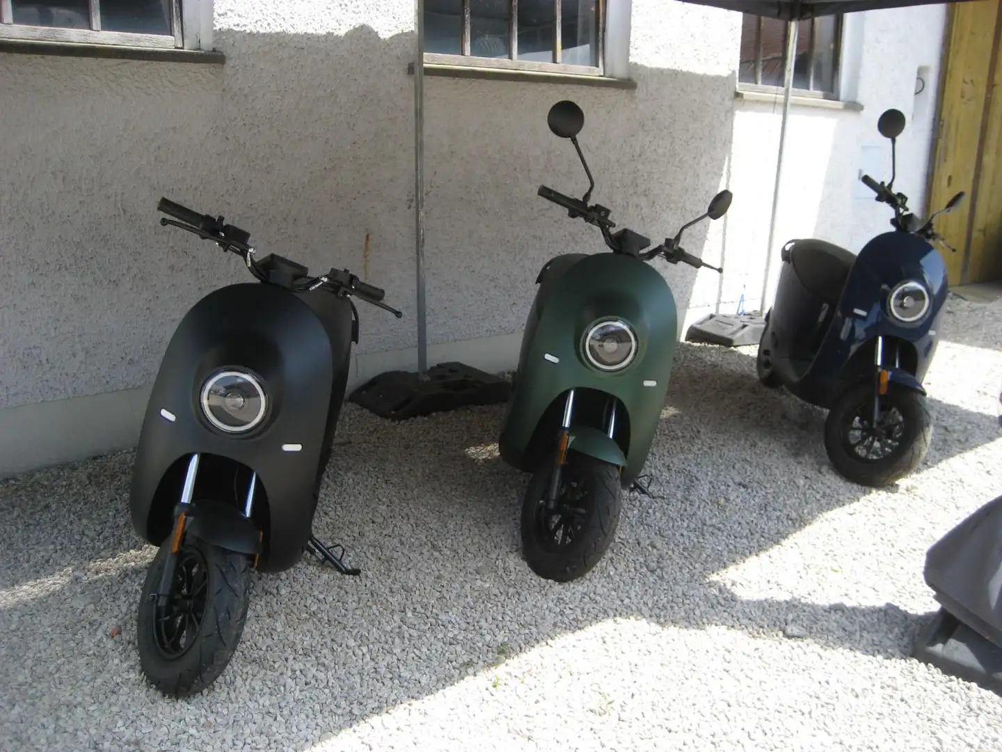 Emco unu Scooter Pro 4kW - 1