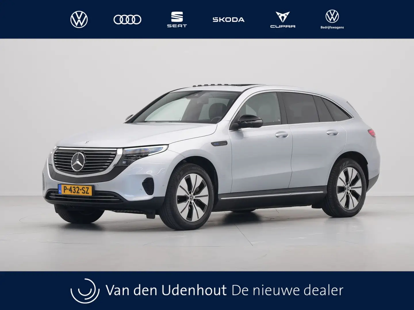 Mercedes-Benz EQC 400 4MATIC Premium 80 kWh 408pk Panorama Navigatie Sto Grijs - 1