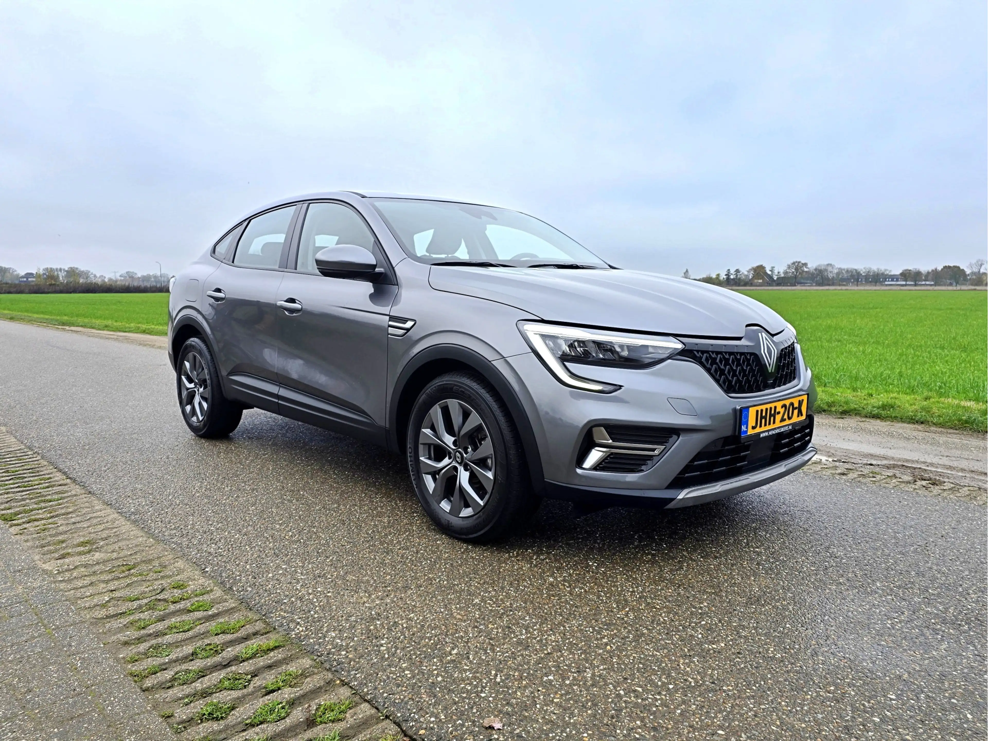 Renault Arkana 1.6 E-Tech full hybrid 145 evolution - 145 Pk - Eu — photo 9