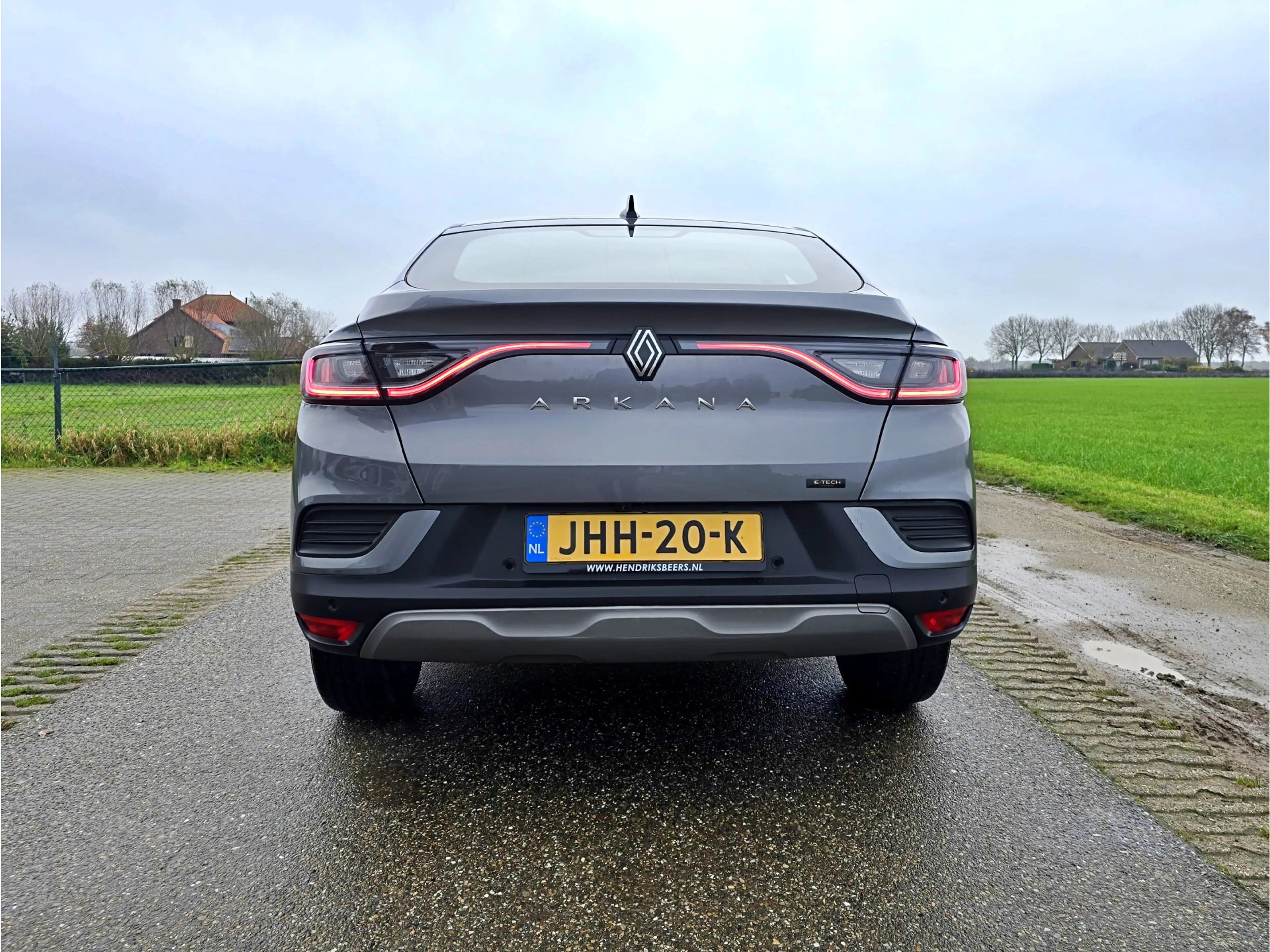 Renault Arkana 1.6 E-Tech full hybrid 145 evolution - 145 Pk - Eu — photo 4
